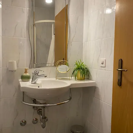 Apartment M&a With Sea View
