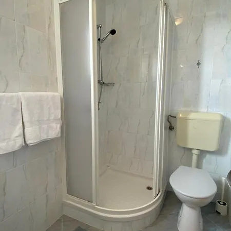 Apartment M&a With Sea View *