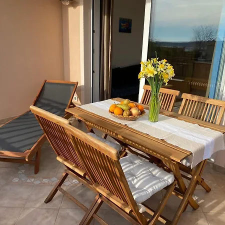 M&a With Sea View Apartament *